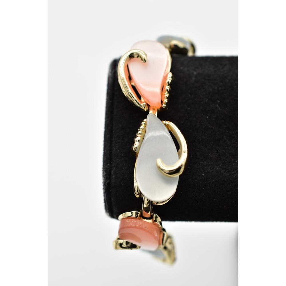 Vintage 7" Bracelet Lucite Blush Pink Gray White Chunky Gold Tone 1960s BinO